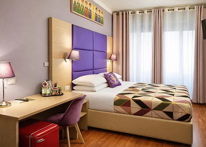 Bobotel Rooms In City Center Firenze